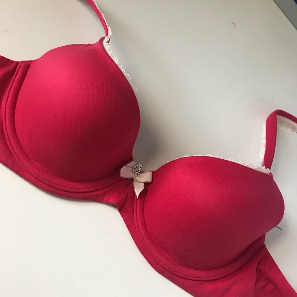 Victoria secret bra